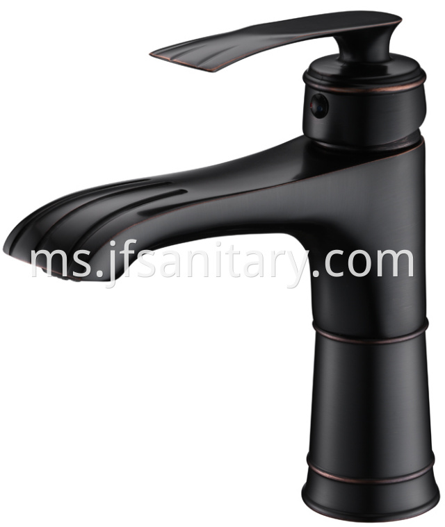 Brass bathroom vanity faucet